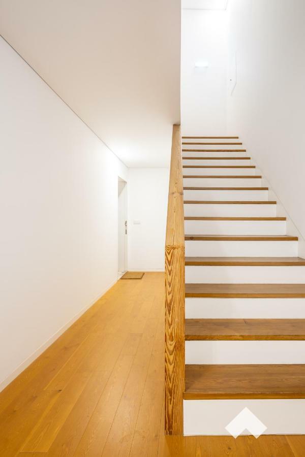 Artsy Retreat In The Heart Of Portoアパートメント エクステリア 写真