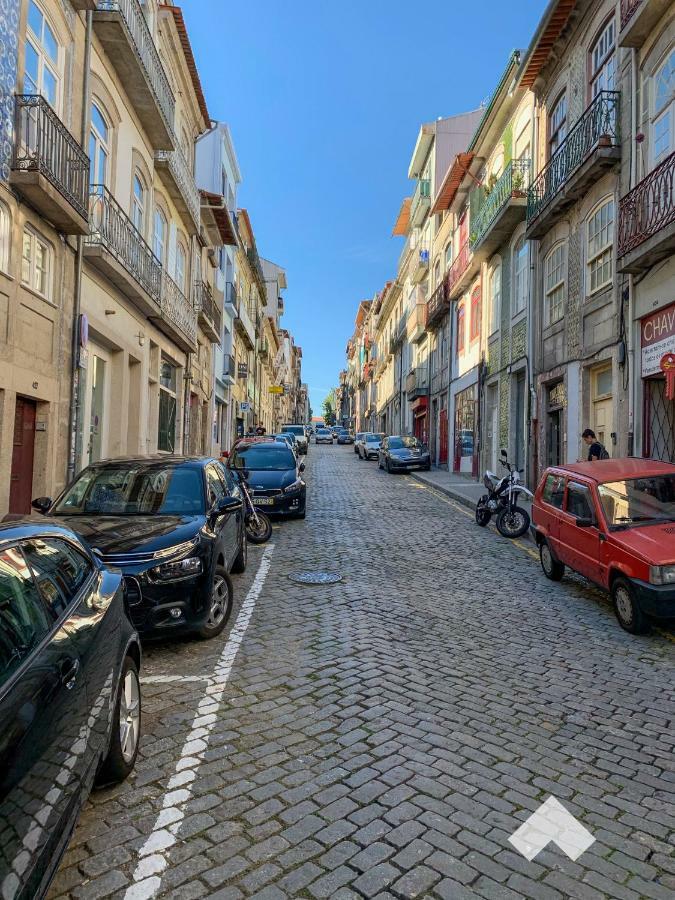 Artsy Retreat In The Heart Of Portoアパートメント エクステリア 写真